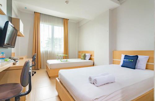 Pontianak Hotel | Child-Friendly Urbanview Hotel Syariah Dapen Pontianak