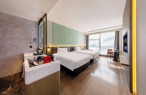 Luohu Hotel | Top-Rated UrCove by HYATT Shenzhen Luohu with Great Amenities