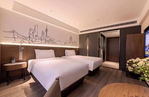 Yanta Qu Hotel | Guest Rated: 9.8 at UrCove By HYATT Xi'an Gaoxin
