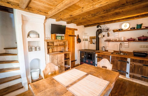 Sankt Englmar Cabin | Relax at Urige Hütte in Sankt Englmar with Spa & Dining