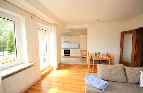 Westerdeichstrich Apartment | Urlaub Abseits vom Trubel. Für bis zu 5 Personen im 1te OG mit Loggia