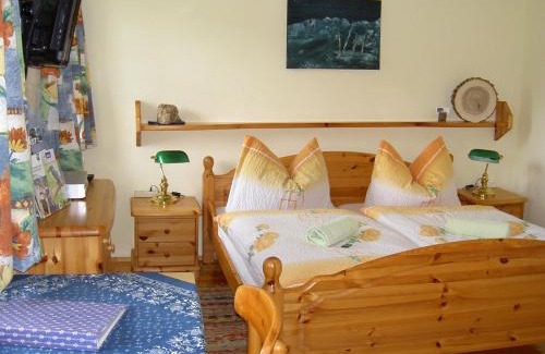 Gutau House | Family-Friendly Retreat at Urlaub am Bauernhof Wenigeder