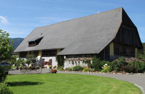 Zeutschach House | Oceanfront Escape at Bio-Bauernhof Liebchen - Rated 9.5/10