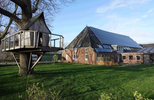Sankt Michaelisdonn Apartment | Relaxing Getaway at Janssenhof with Pool & Family Fun