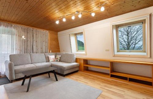 Lossburg Apartment | Family-Friendly Getaway at Urlaub Im Häusle