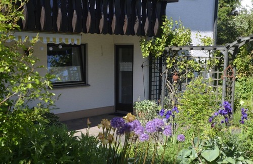 Schoenwald Apartment | Relaxing Getaway in Fichtelgebirge with Ocean View & Spa