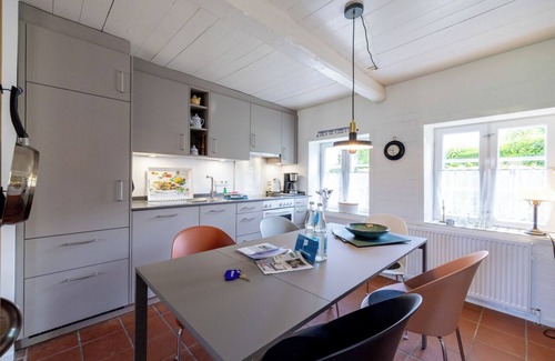 Midlum House | Experience Tranquility in the Heart of Marsch