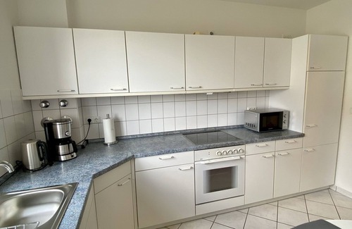 Schwerin Apartment | Idyllic Retreat Between Lakes with Pool and Spa Amenities
