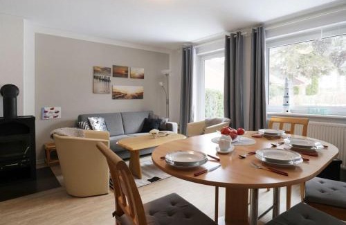 Ostseebad Boltenhagen Apartment | Discover Urlauberdorf 22b: Family & Pet-Friendly Escape