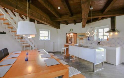 Garding Apartment | Pet-Friendly Getaway at Urlaubsmühle Fortuna, St. Peter-Ording