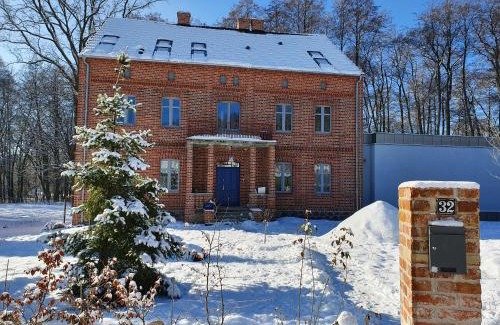 Lubusz Province Apartment | Experience Uroczysko Gryżyna: Beachfront Retreat with Hot Tub