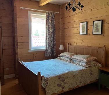 Hajnowka House | Delightful Uroczysko Sosnówka: Family-Friendly Retreat