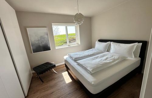 Villingaholt House | Idyllic Urriðafoss Waterfall Villa: Guest Rated 9.8/10