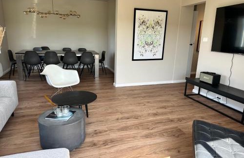 Villingaholt House | Idyllic Urriðafoss Waterfall Villa: Guest Rated 9.8/10