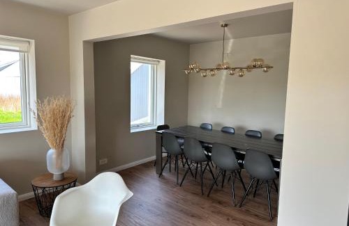 Villingaholt House | Idyllic Urriðafoss Waterfall Villa: Guest Rated 9.8/10