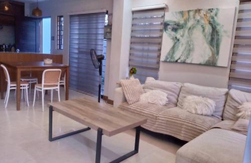 Mandurriao House | US 150 daily for furnished HOUSE and brand new CAR in Exclusive Neighborhood