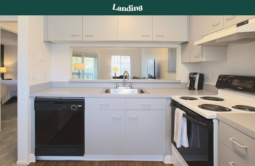 Clarkston Apartment | Modern Apartment in Prime Location with Family-Friendly Amenities
