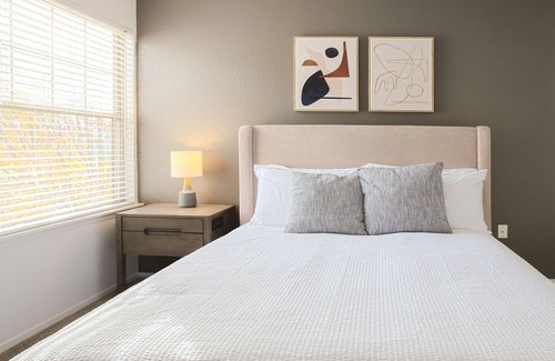 Clarkston Apartment | Modern Apartment in Prime Location with Family-Friendly Amenities