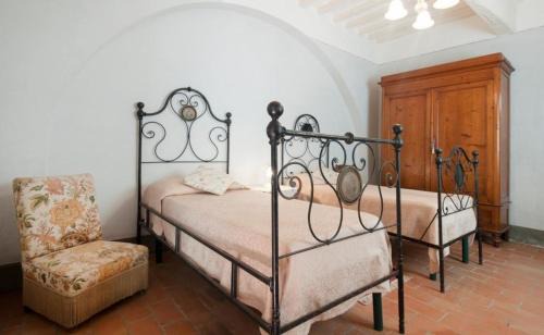 Crespina Villa | Exclusive Palazzo du XVI with Private Pool and Family Friendly