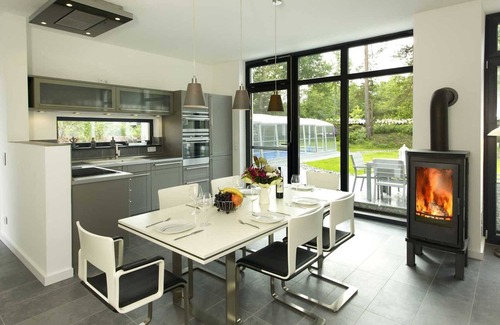 Karlshagen Apartment | Elegant Oceanfront Retreat at Captain's Way, Karlshagen