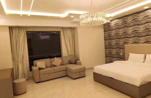 Jumeira 3 Apartment | Stylish 5-Bedroom Apartment at JBR Walk with Pool Access