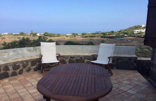 Ustica House | Ideal UsticaTour Apartments and Villas with Oceanfront Views