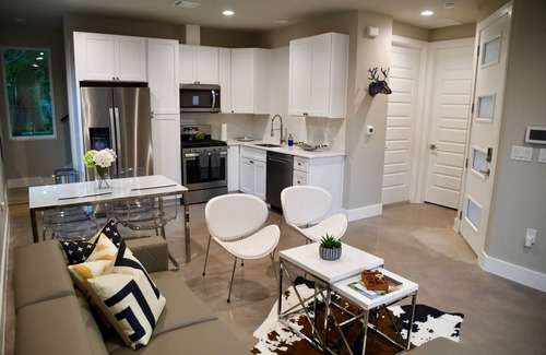 Hancock House | Experience Comfort with Free Breakfast & Late Checkout