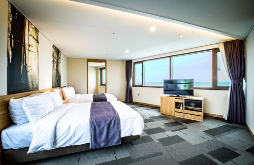 Jocheon Hotel | Experience Utop Ubless Hotel Jeju Hamdeok: 4-Star Comfort