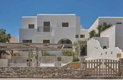 Koufonisia Hotel | Discover Utopia Hotel: Oceanfront Bliss with 9.1 Rating