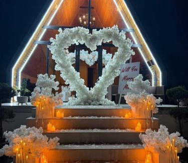 Khelvachauri Ski Chalet | Cozy Wooden House with Hot Tub & Pet-Friendly Amenities
