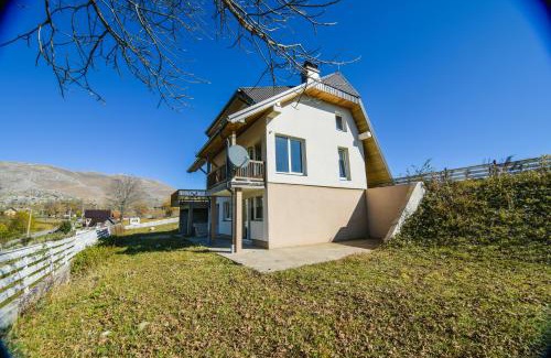 Sarajevo Canton Villa | Guest Rated: 9.8 at Utopia Mountain Resort Bjelasnica
