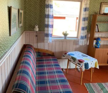 Liden Cabin | Pet-Friendly Getaway at Utsiktens Turistgård