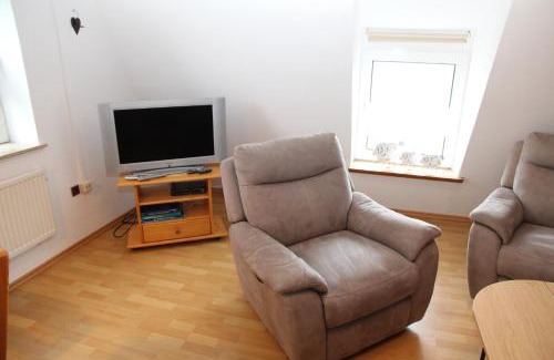 Uttum Apartment | Pet-Friendly Retreat at Uttumer Mühle Bentje - Rated 9/10