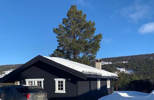 Nore og Uvdal House | Uvdalhytta: Ideal Getaway for Skiing Enthusiasts