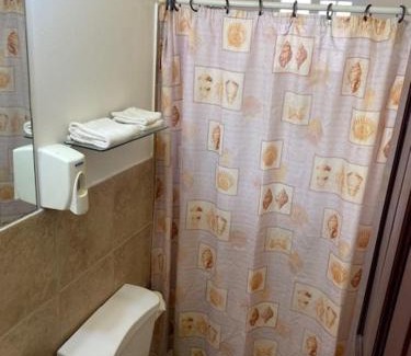 Las Tablas Bed & Breakfast | Cozy Uverito Sand Dollar B&B with Ocean View & Spa