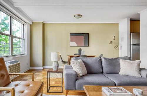 Upper West Side Apartment | Stylish UWS 1BR with Gym Near Central Park, Pet Friendly