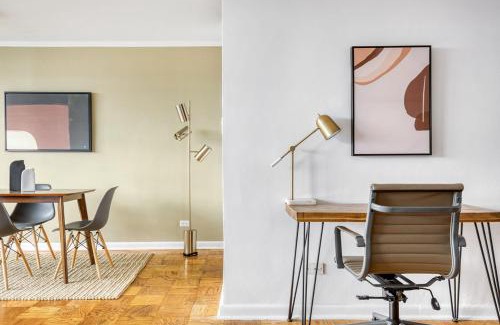 Upper West Side Apartment | Stylish UWS 1BR with Gym Near Central Park, Pet Friendly