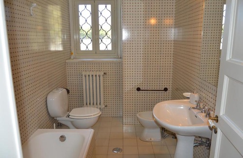 Mascalucia Bed & Breakfast | Cozy Uzeda Room with Private Bath and Oceanfront Views
