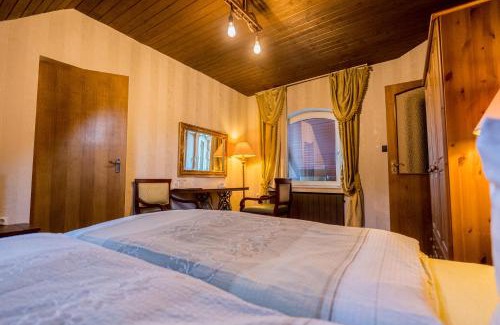 Gyongyossolymos House | Experience Excellence at Vándor Fogadó with Hot Tub Bliss