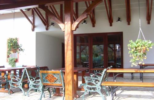Diosgyor House | Experience Comfort at Várkert Panzió - Rated 9/10!