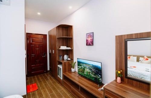 Kon Plong Hotel | Vân Dương Hotel: Guest Rated 9/10 with Family-Friendly Dining