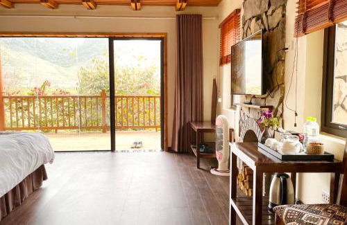 Van Ho Cabin | Inviting Vân Hồ Ecolodge with Hot Tub and Breakfast Included