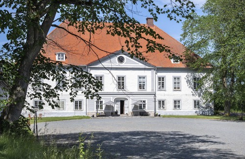 Granna Hotel | Västanå Slott: Guest Rated 9.6 with Family-Friendly Amenities