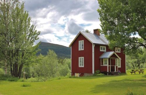 Valadalen Other | Discover Vålågårdens Värdshus: Pet-Friendly Retreat
