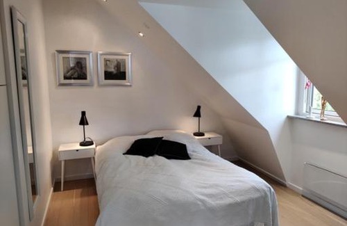 Herning House | Central Rooms with Kitchen Access - Guest Rated 9/10