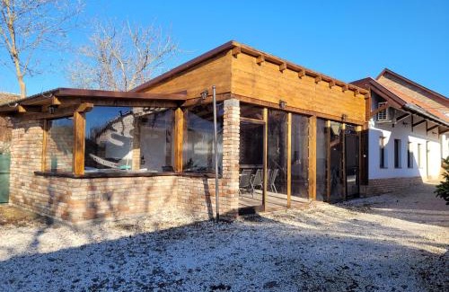 Magyarboly House | Top-Rated Végvári Vendégház with Family Amenities & Hot Tub