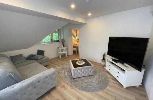 Juodkrante Apartment | Vėjo kopa: Highly Rated Hotel with Pet-Friendly Amenities
