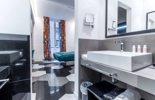 Rione II Trevi House | Top-Rated V-Accommodation IV Fontane with Spa & Dining