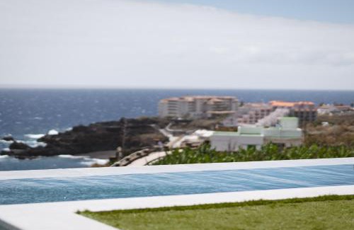 Brena Baja Villa | Elegant V&C Luxury Village with Oceanview & Family Amenities