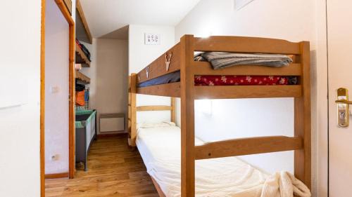 Chamrousse Apartment | Family-Friendly V du Bachat - SILENE A05, 4-Star Comfort
